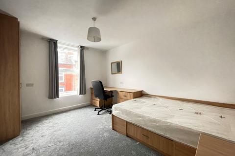 undefined, Kelsall Road, Leeds, West Yorkshire, LS6