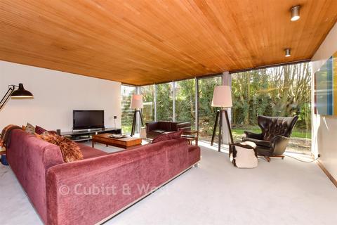 undefined, Epsom Road, Ashtead, Surrey