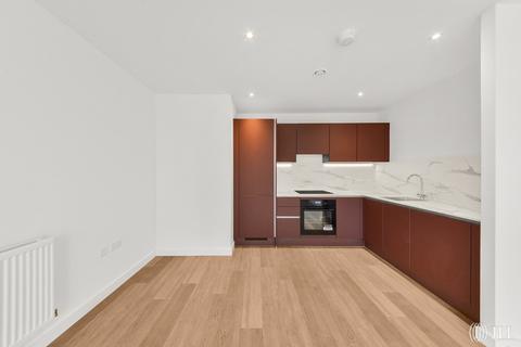 2 bedroom flat to rent, Emerald House Acton W3