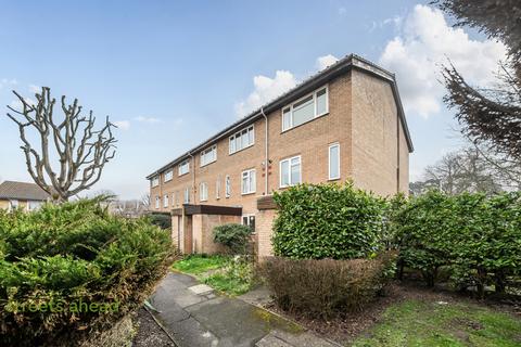 2 bedroom apartment for sale, Anselm Close, Croydon, CR0