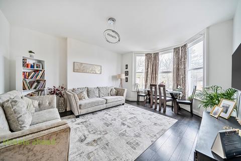 2 bedroom apartment for sale, Waddon Road, Croydon, CR0