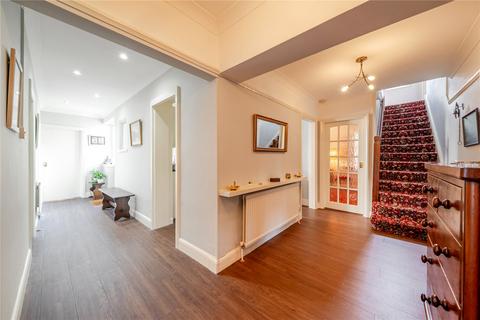 undefined, Ballards Way, South Croydon, CR2