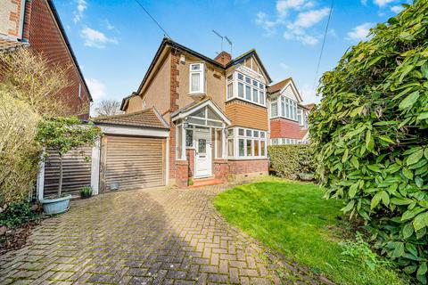 3 bedroom semi-detached house for sale, Park Crescent, Erith DA8