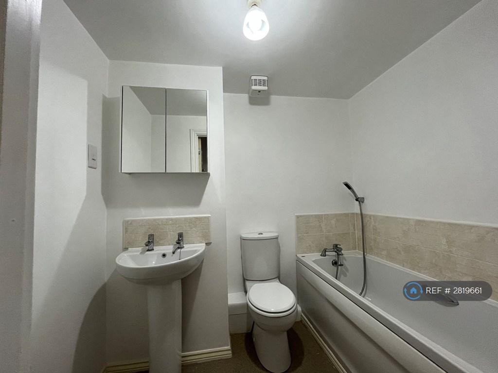 Main Bathroom