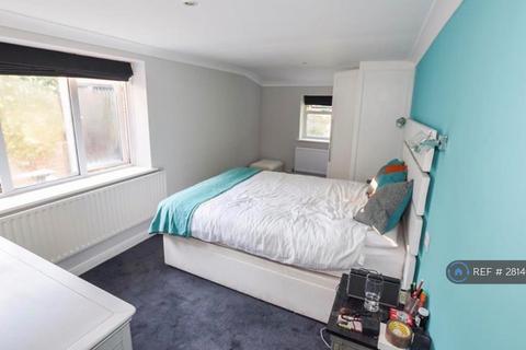 undefined, London, London, SW17