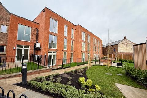 undefined, Tatton Road, Sale M33