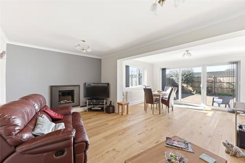 3 bedroom bungalow for sale, Chagford Close, Bedford, Bedfordshire, MK40