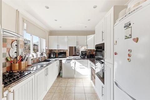 3 bedroom bungalow for sale, Chagford Close, Bedford, Bedfordshire, MK40