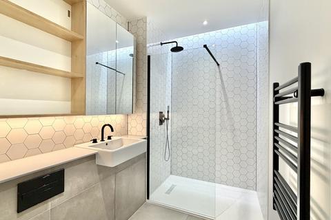 1 bedroom flat to rent, Great West Road