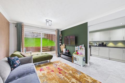 3 bedroom semi-detached house for sale, The Spinney, Chesham, Buckinghamshire, HP5