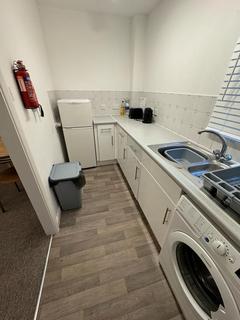 1 bedroom flat to rent, The Pines, Anthony Road, Borehamwood