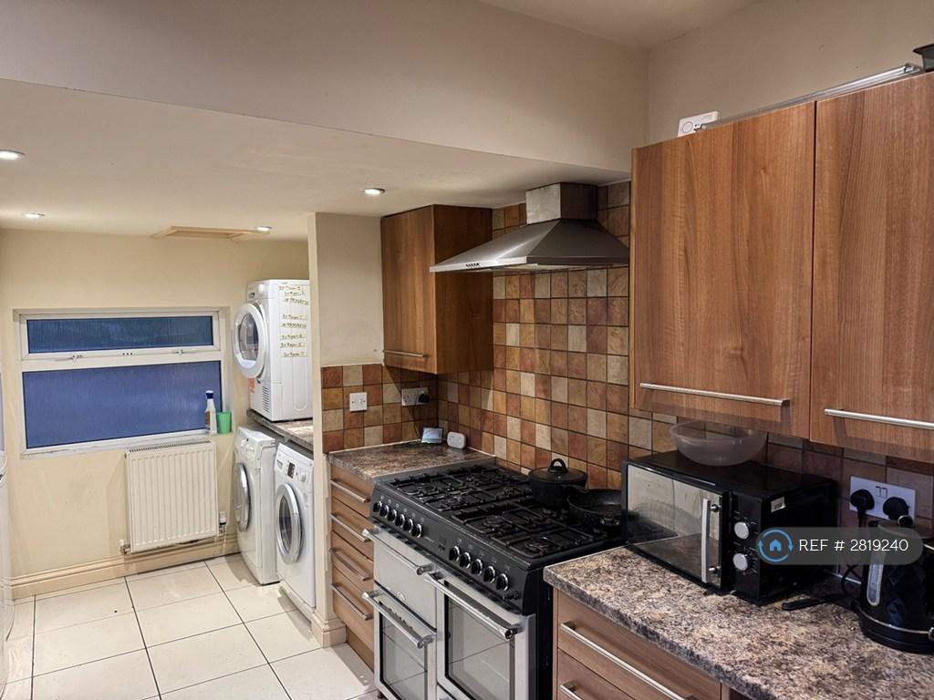 Common Kitchen3