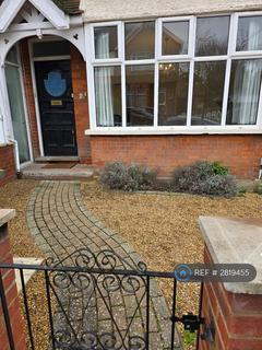 2 bedroom flat to rent, Longley Road, Harrow, HA1