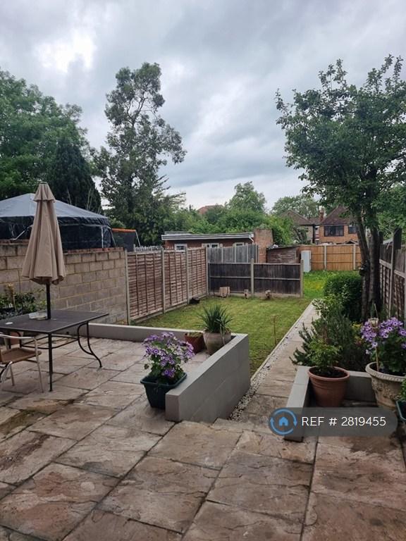 Garden With Patio