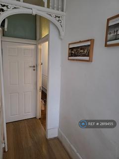 2 bedroom flat to rent, Longley Road, Harrow, HA1