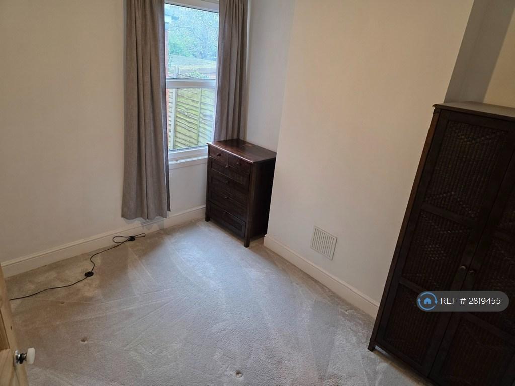 Double Bedroom 1
