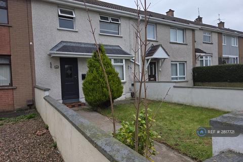 4 bedroom terraced house to rent, Inisfail Walk, Craigavon, BT66