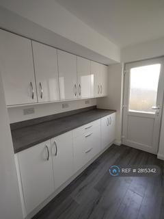 undefined, Elm Grove, Larbert, FK5