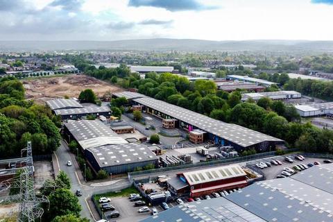 Warehouse to rent, Royle Pennine Estate Rochdale OL11 3EX