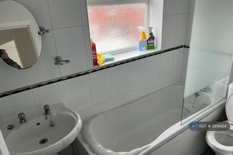 undefined, Ashdale Crescent, Manchester, M43