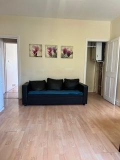 undefined, Grove Road, Hounslow