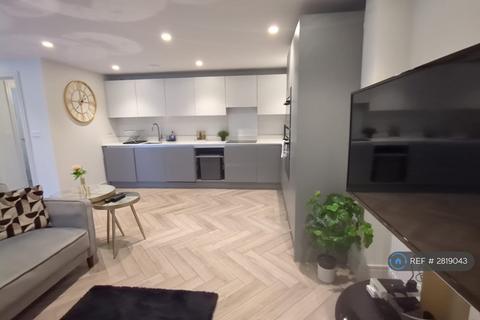 undefined, Grand Drive, London, SW20