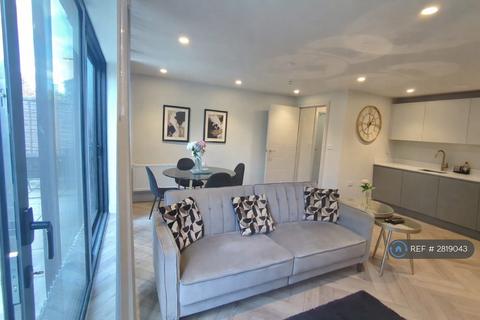 undefined, Grand Drive, London, SW20