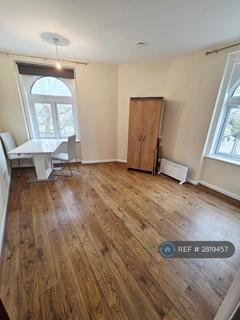 1 bedroom flat to rent, Oldfield Grove, London, SE16