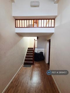 1 bedroom flat to rent, Oldfield Grove, London, SE16