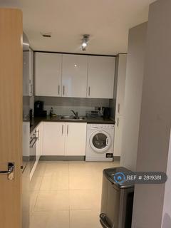 2 bedroom flat to rent, Poole St, London, N1