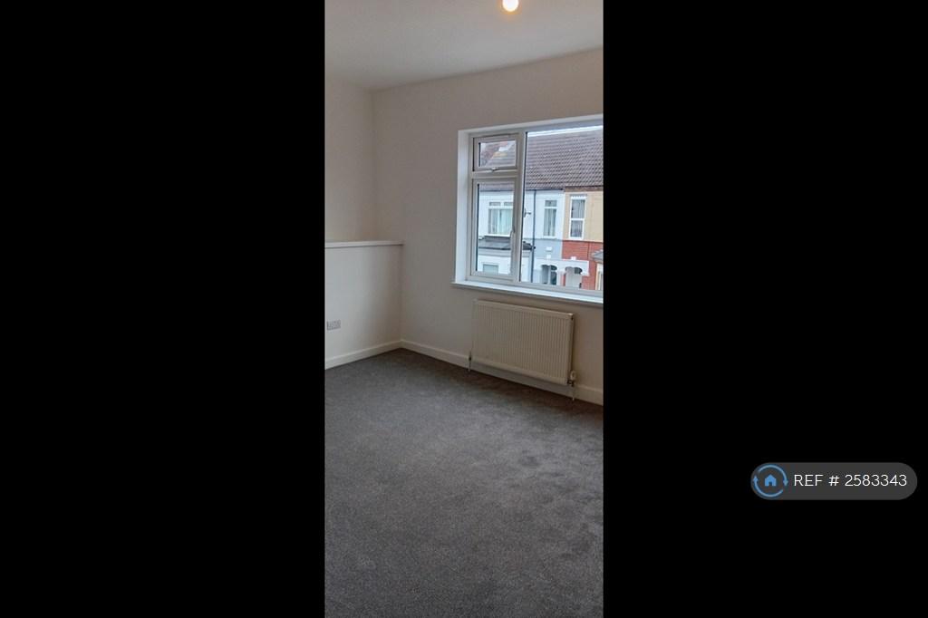 Bedroom 1 (Front)