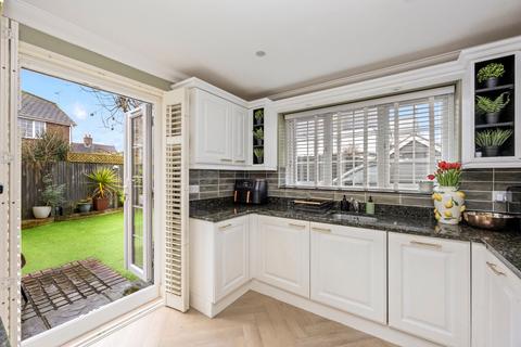 2 bedroom detached house for sale, Church Street, Henfield BN5