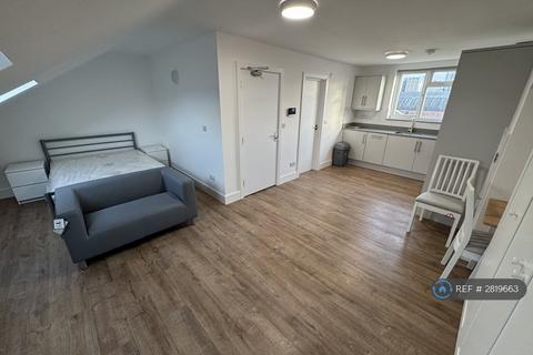 undefined, The Broadway, Southall, UB1
