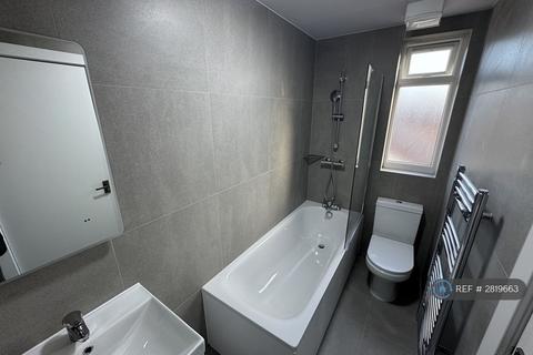 undefined, The Broadway, Southall, UB1