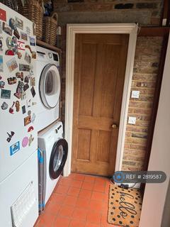 undefined, Braemar Road, Brentford, TW8
