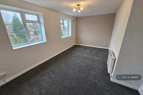 2 bedroom flat to rent, Tudor Parade, Rickmansworth, WD3