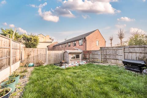 3 bedroom terraced house for sale, Pendall Close, Barnet, EN4