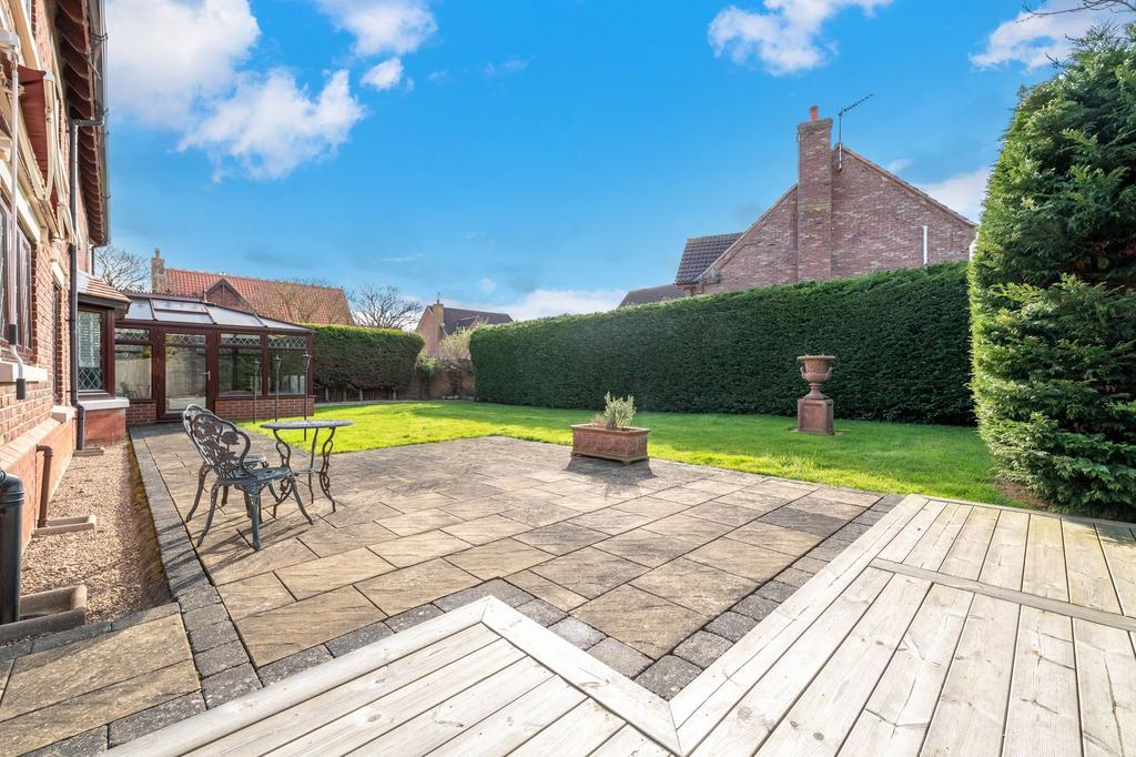 Rear Decking