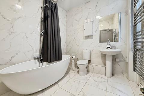 5 bedroom semi-detached house for sale, Davidson Road, Croydon CR0
