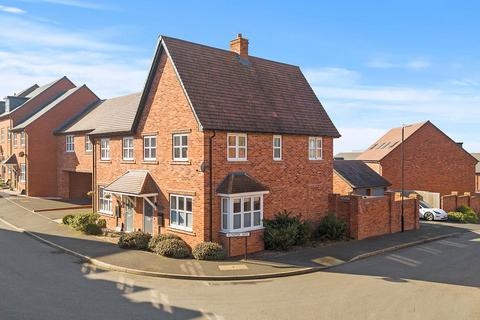 3 bedroom semi-detached house for sale, Magnolia Avenue, Rugby, CV21