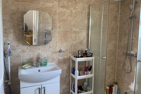 1 bedroom flat to rent, Goodmayes Lane, London, IG3