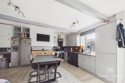 3 bedroom terraced house for sale, Hollinbank Lane, West Yorkshire WF16