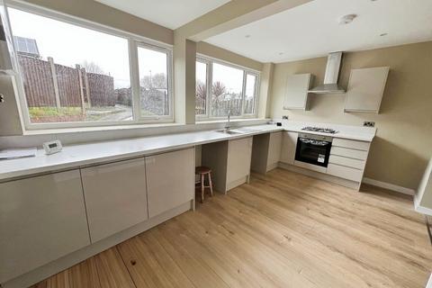 3 bedroom end of terrace house for sale, Durlston Terrace, Bradford BD12