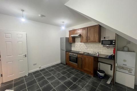 undefined, Uxbridge Road, Hayes, London UB4