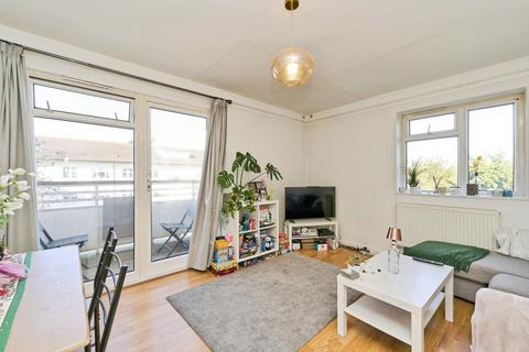 3 bedroom apartment for sale, Kingsnympton Park, Kingston upon Thames, KT2