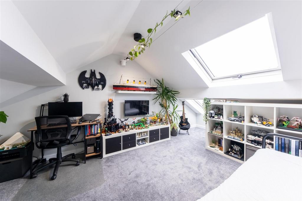 50 The Crescent-002.jpg