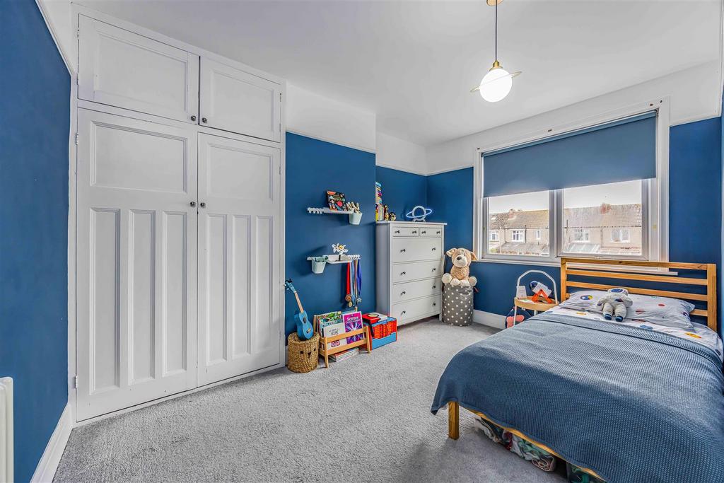 9 Lakeside Avenue, Portsmouth-Small-Portico Marketi