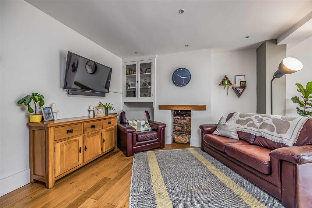 9 Lakeside Avenue, Portsmouth-Small-Portico Marketi
