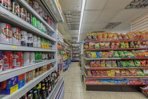 3 bedroom flat for sale, Beatrice Road, Leicester LE3