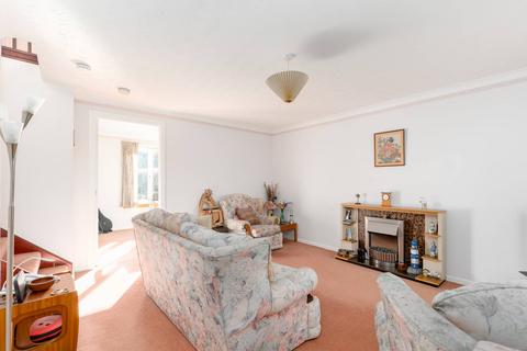 undefined, 18 Carnbee Park, Liberton, EDINBURGH, EH16 6GH